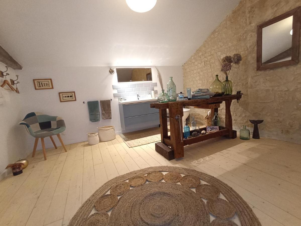 Gite De Charme Dans Ancienne Seigneurie Le Pin-Saint-Denis エクステリア 写真